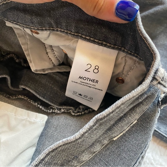 MOTHER Jeans - Picture 7 of 7